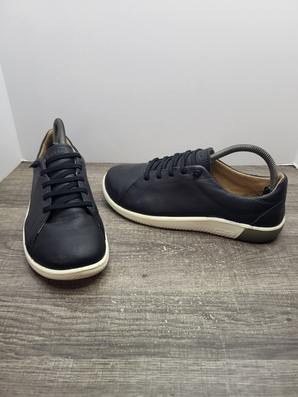 Keen KNX Lace Up Leather Casual Sneakers Shoes Women's Size 9